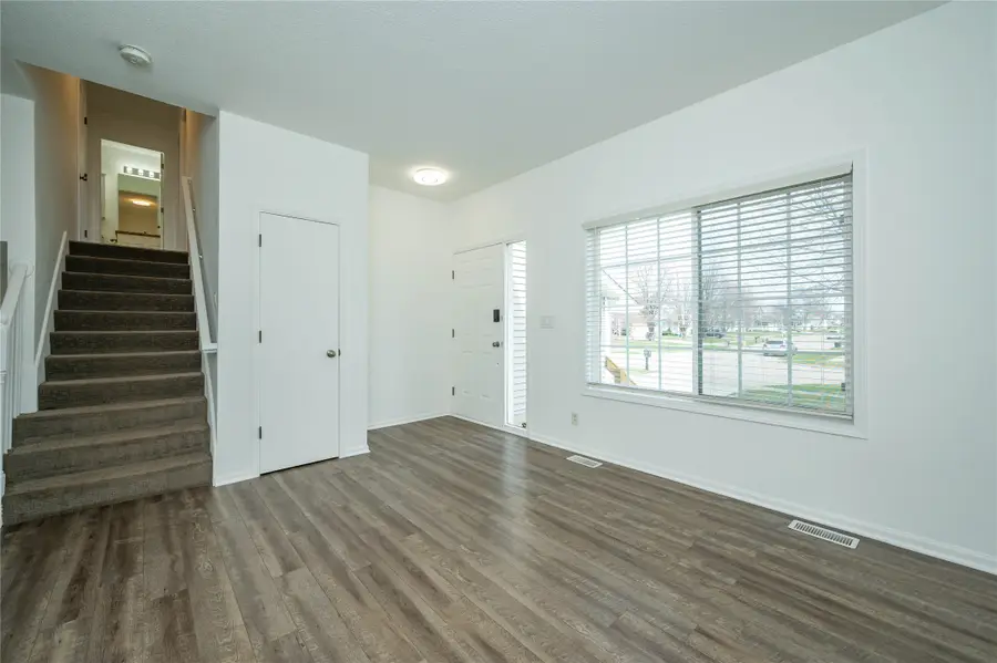 350 SE Westgate Drive, Waukee, IA 50263 - #3