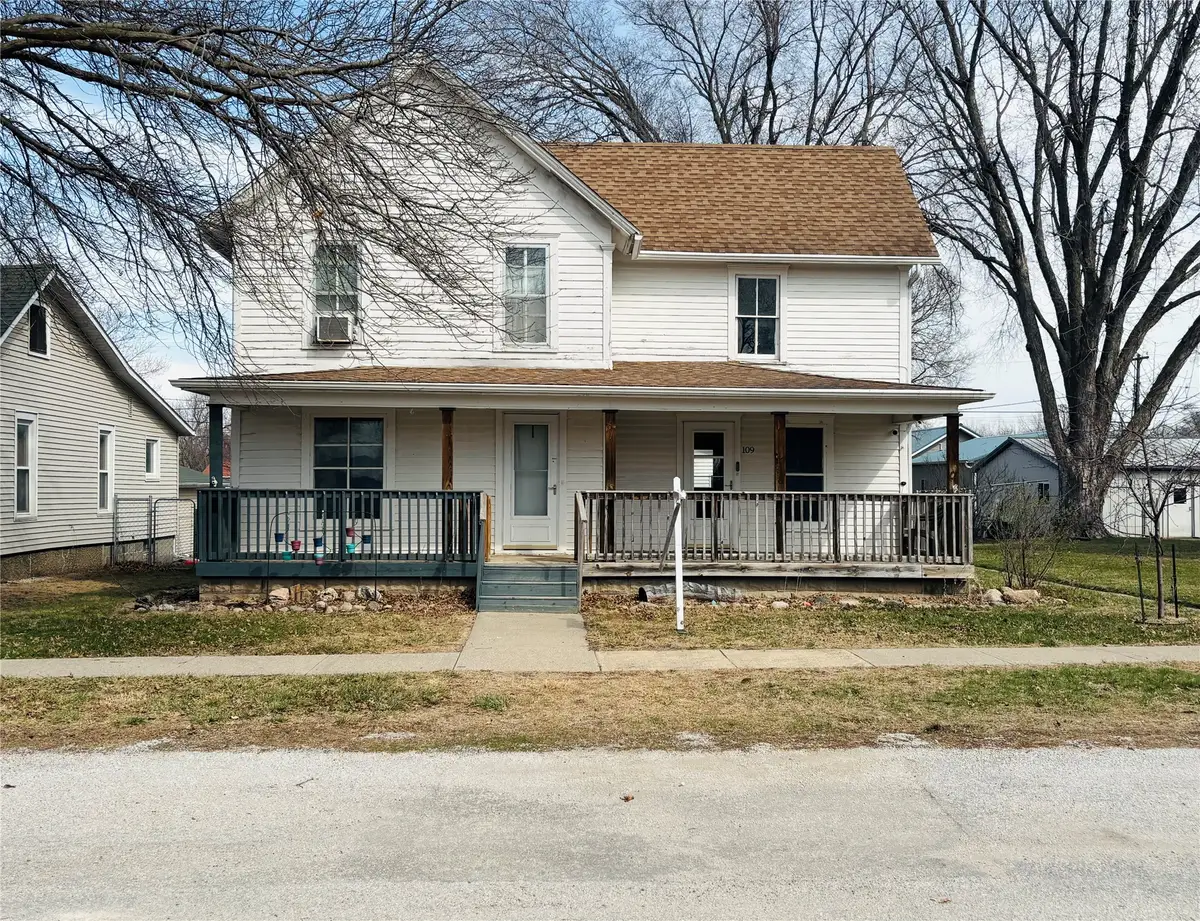 109 Maxwell Street, Maxwell, IA 50161 - #1