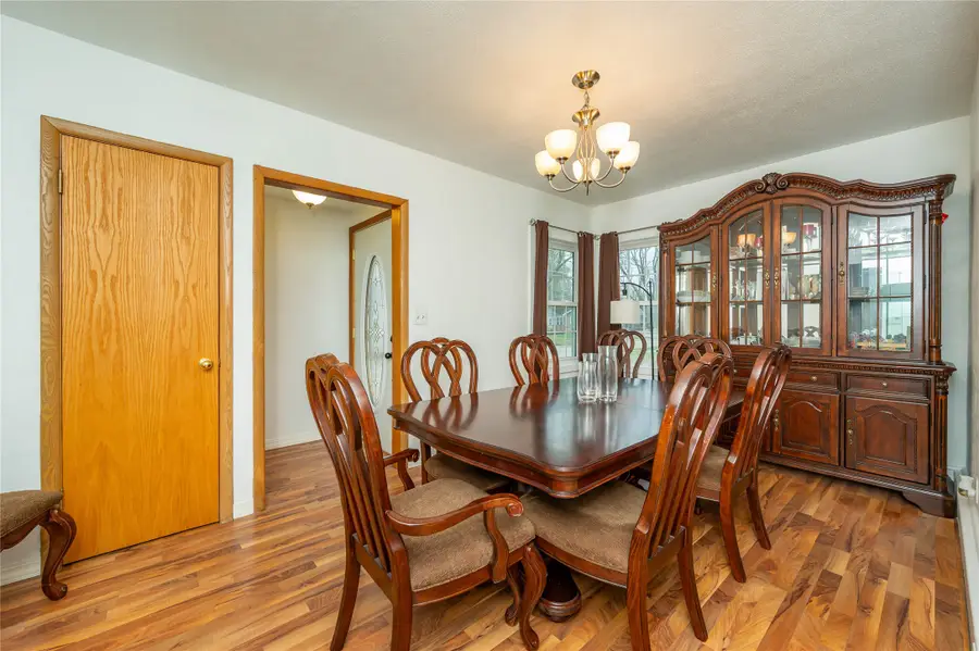 2516 57th Street, Des Moines, IA 50310 - #2