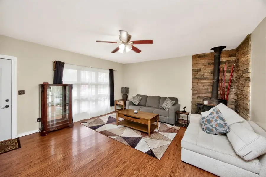 5176 NE 5th Street, Des Moines, IA 50313 - #3