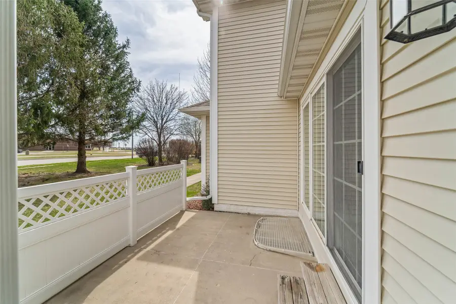 9916 Sunflower Place, Johnston, IA 50131 - #3