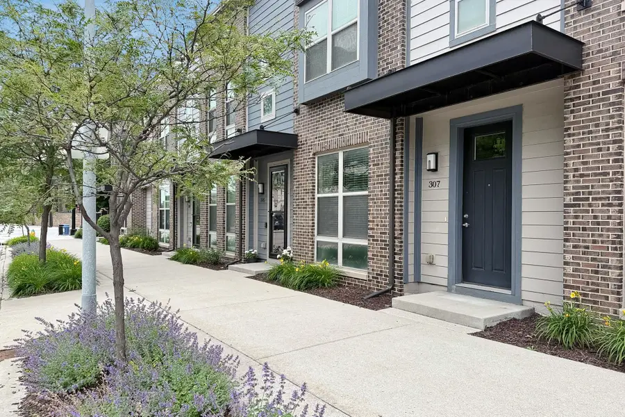 528 2nd Avenue #307, Des Moines, IA 50309 - #3