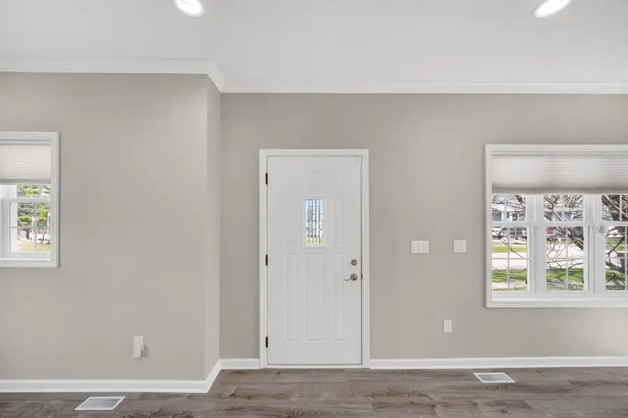 630 N 1st Street, Carlisle, IA 50047 - #3