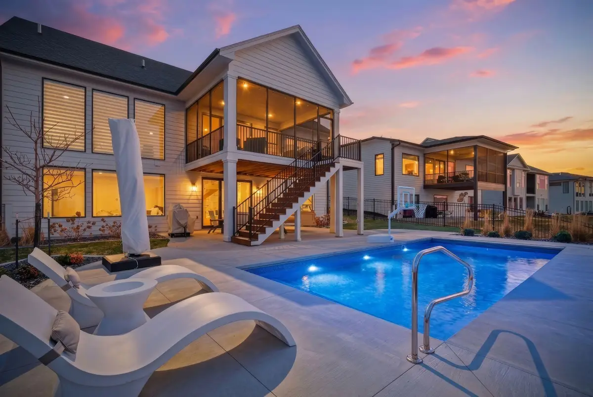 17449 Aurora Drive, Clive, IA 50325 - #1