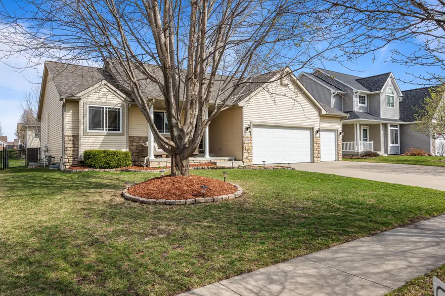 329 NW Driftwood Drive, Ankeny, IA 50023 - #2