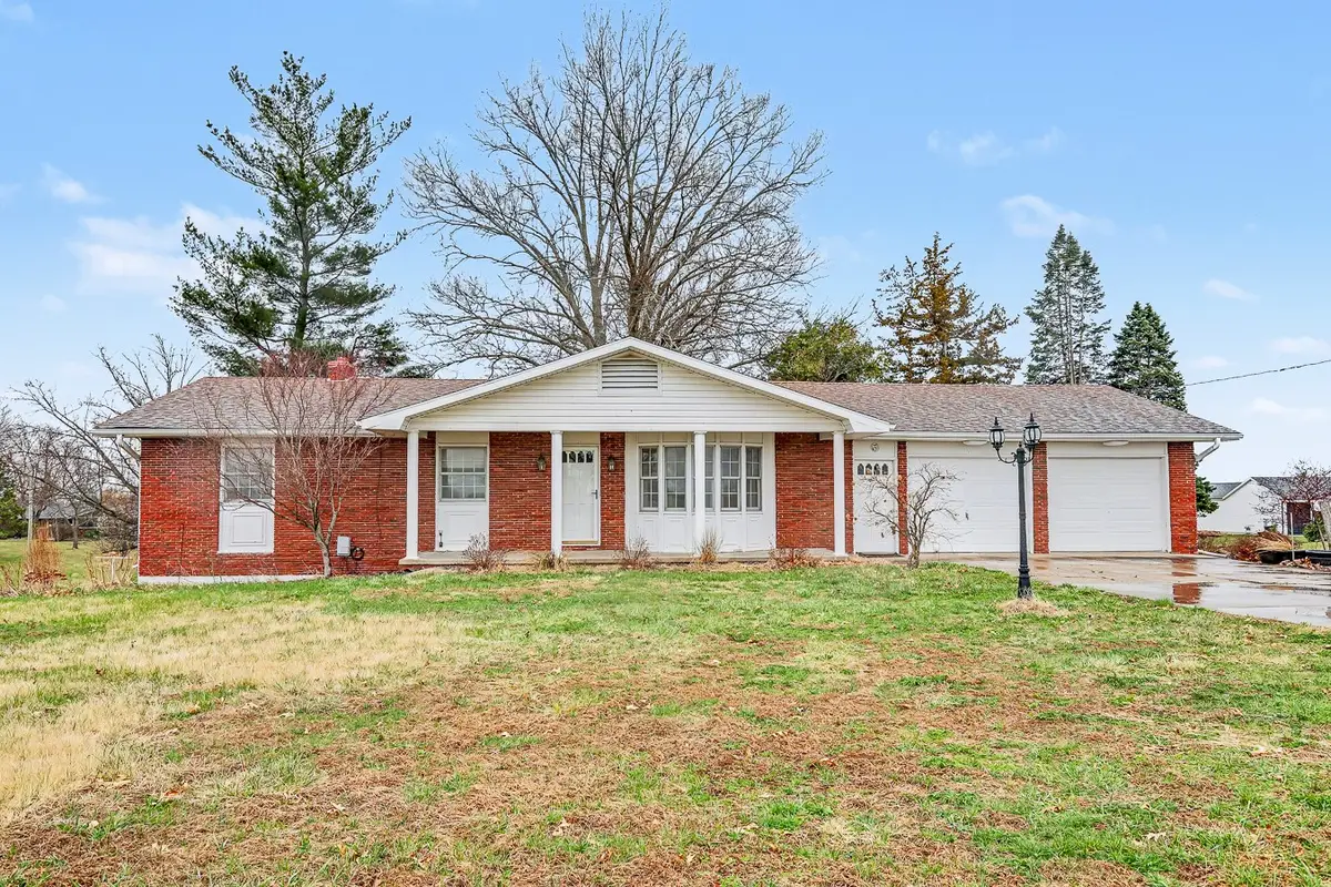 2140 Idaho Drive, Pella, IA 50219 - #1