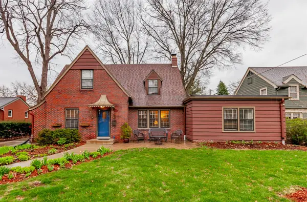 1001 43rd Street, Des Moines, IA 50311