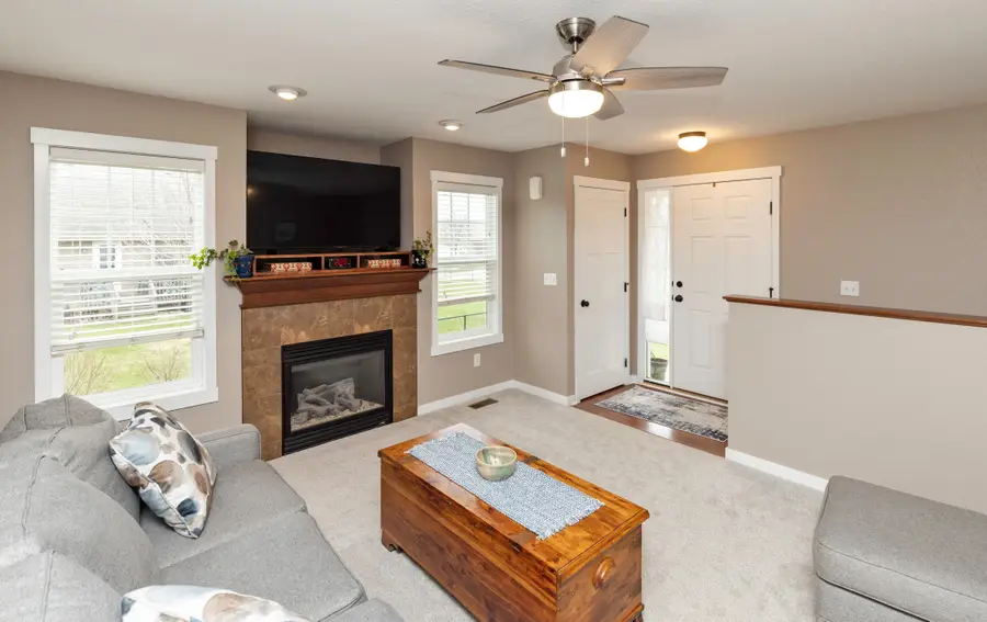 823 NE Cherry Plum Drive, Ankeny, IA 50021 - #3