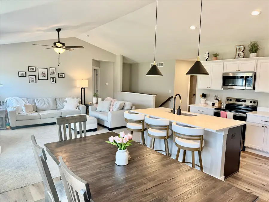 2941 Primrose Lane, Pella, IA 50219 - #3