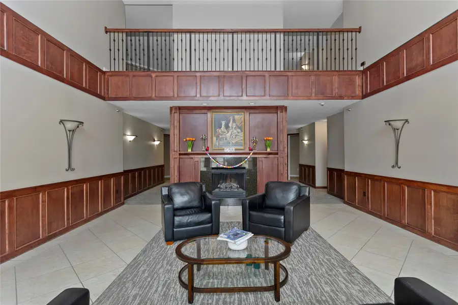 3031 Grand Avenue #116, Des Moines, IA 50312 - #3