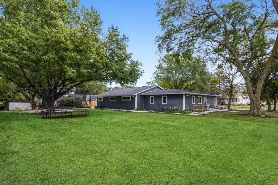 223 W Lane Street, Winterset, IA 50273 - #3