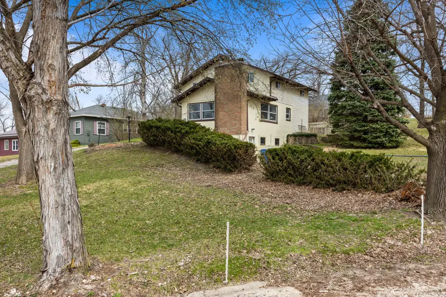 603 N 16th Street, Marshalltown, IA 50158 - #3