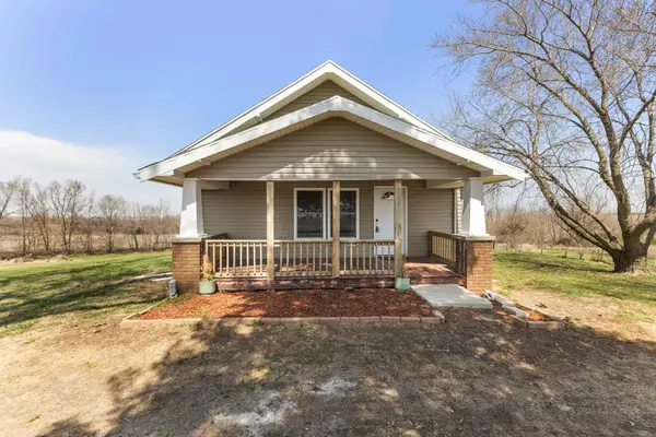 3035 180th Street, Creston, IA 50801