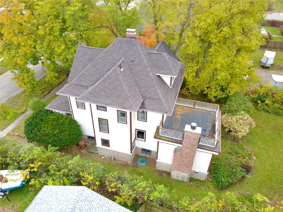 1517 Elm Street, Grinnell, IA 50112 - #2