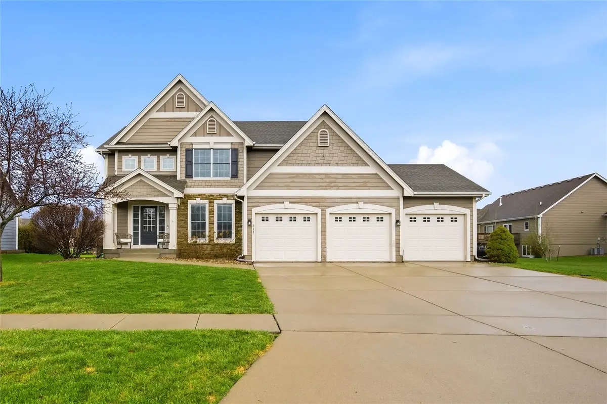 211 SW Oakmont Drive, Ankeny, IA 50023 - #1