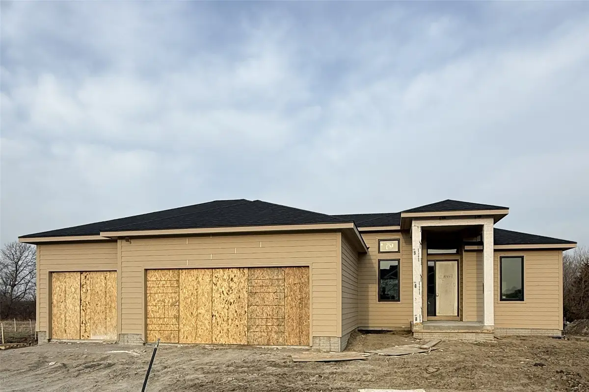 517 Timberline Drive, Gilbert, IA 50105 - #1