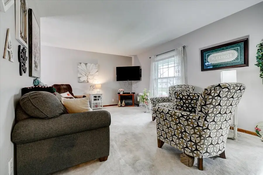 4104 E Garden Avenue, Des Moines, IA 50317 - #3