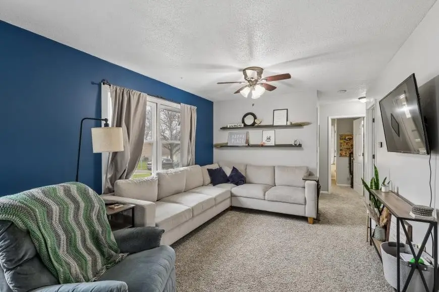 1525 W Detroit Avenue, Indianola, IA 50125 - #2