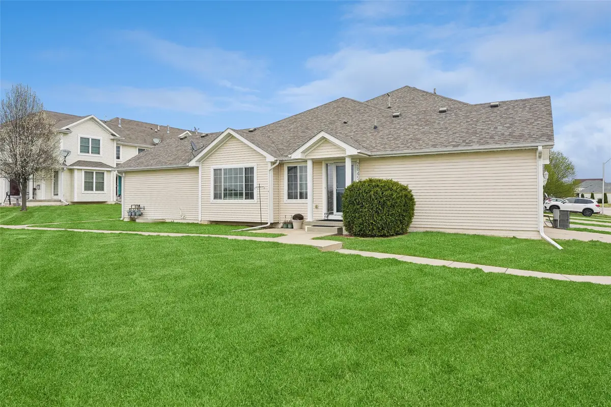 2845 Orinoco Court Sw, Altoona, IA 50009 - #1