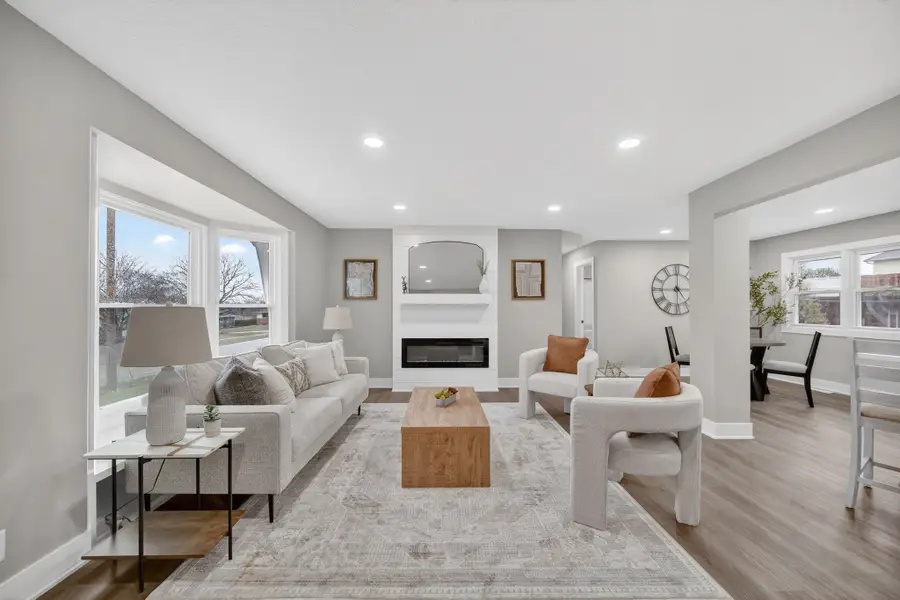 2908 Giles Street, West Des Moines, IA 50265 - #3