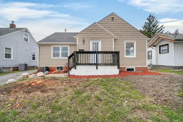 3932 2nd Avenue, Des Moines, IA 50313