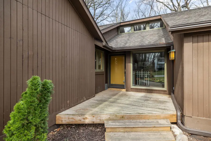 956 55th Street, West Des Moines, IA 50266 - #3