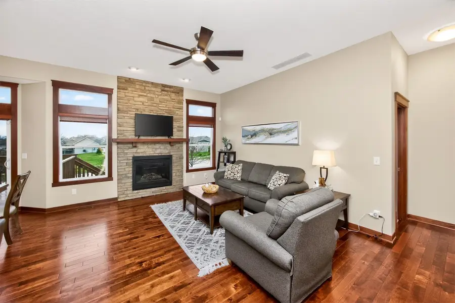 925 S 90th Street, West Des Moines, IA 50266 - #3