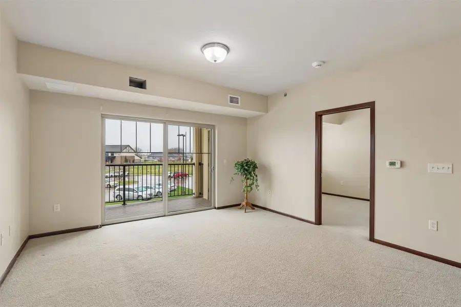 1370 SW Magazine Road #205, Ankeny, IA 50023 - #2