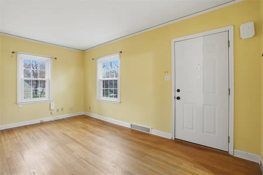 1716 44th Street, Des Moines, IA 50310 - #3