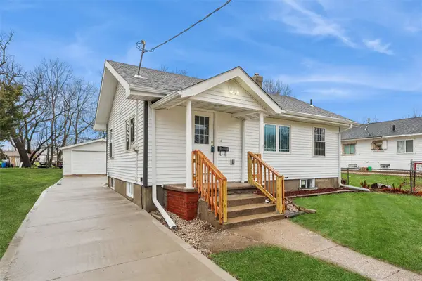 1929 Burson Street, Des Moines, IA 50316