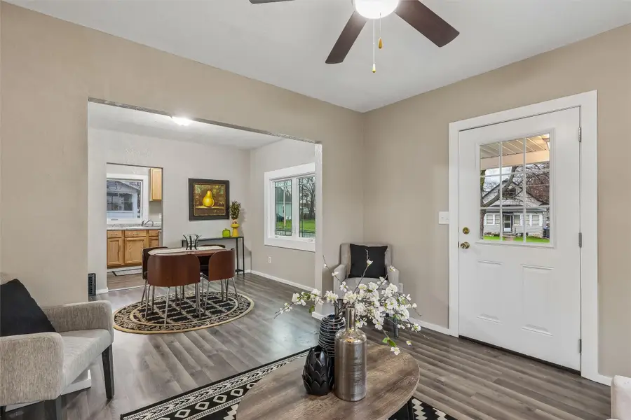 1929 Burson Street, Des Moines, IA 50316 - #3