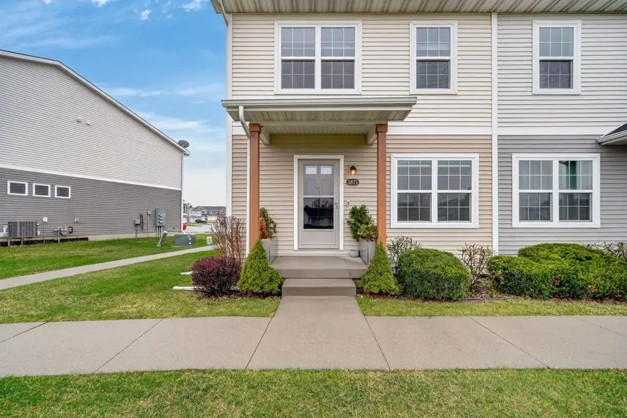 5871 Marble Circle, Johnston, IA 50131 - #3