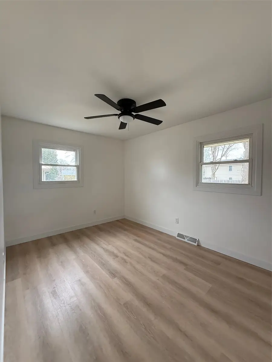 611 6th Avenue Se, Altoona, IA 50009 - #3