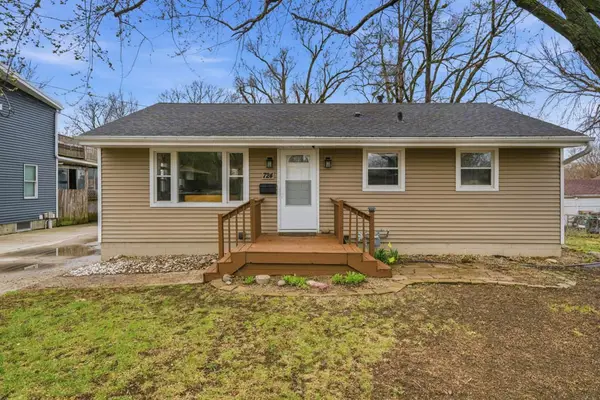 724 19th Street, West Des Moines, IA 50265