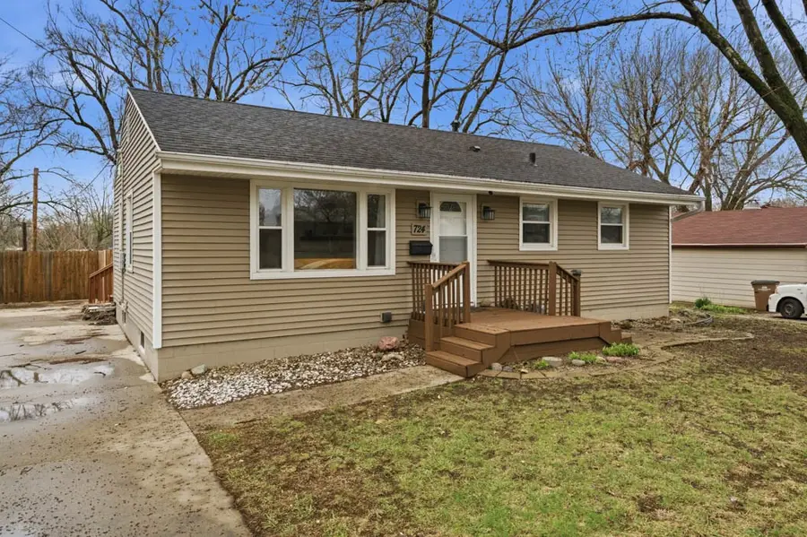 724 19th Street, West Des Moines, IA 50265 - #2