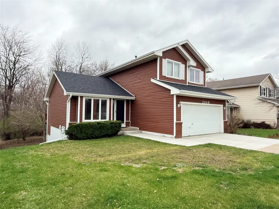 2248 E Park Avenue, Des Moines, IA 50320 - #2