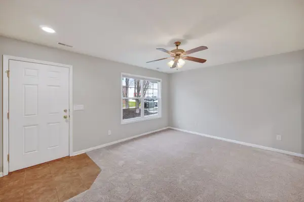 9125 Greenspire Drive #114, West Des Moines, IA 50266