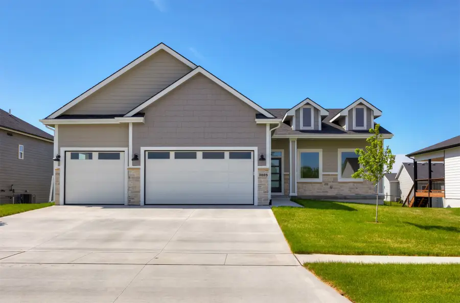 3605 NE 12th Street, Ankeny, IA 50021 - #3