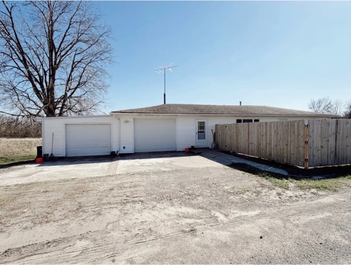 406 Evans Randolph Street, Oskaloosa, IA 52577 - #1