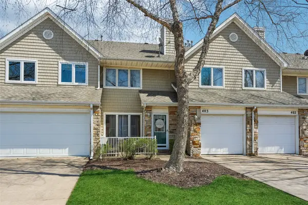 811 Burr Oaks Drive #403, West Des Moines, IA 50266