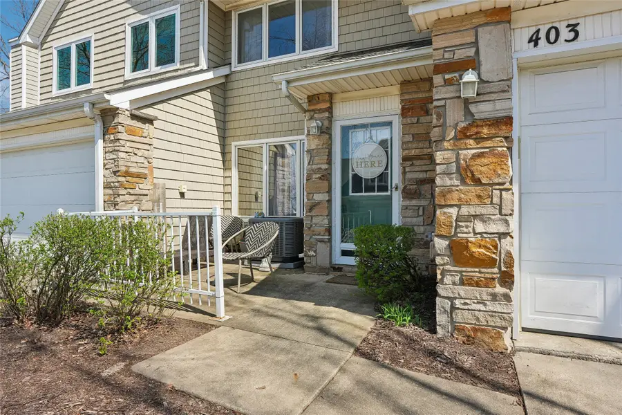 811 Burr Oaks Drive #403, West Des Moines, IA 50266 - #3