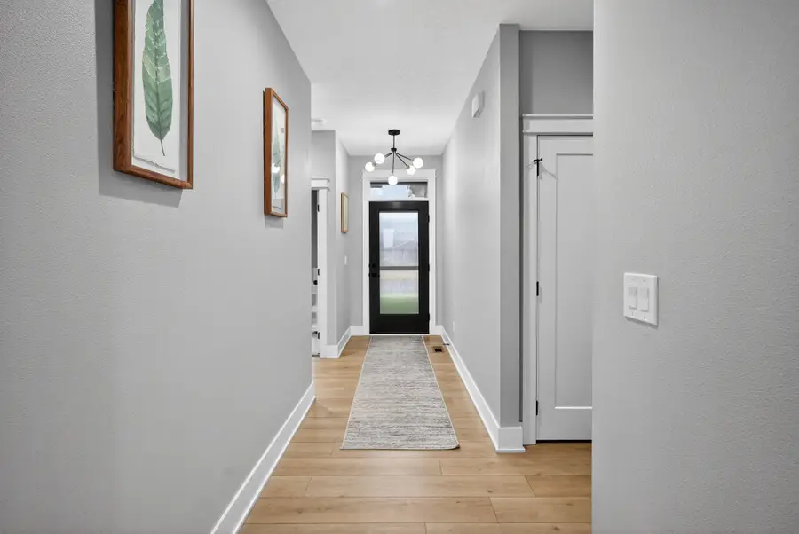 870 NW Sandy Hollow Circle, Waukee, IA 50263 - #3