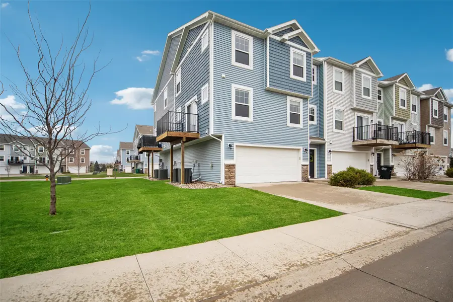 2719 NW Penny Lane, Ankeny, IA 50023 - #2