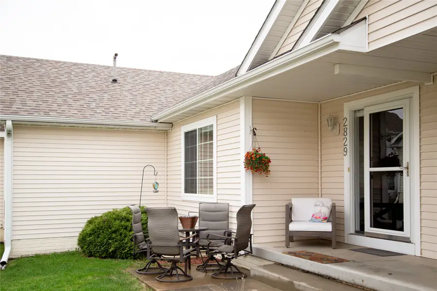 2829 Orinoco Court Sw, Altoona, IA 50009 - #3