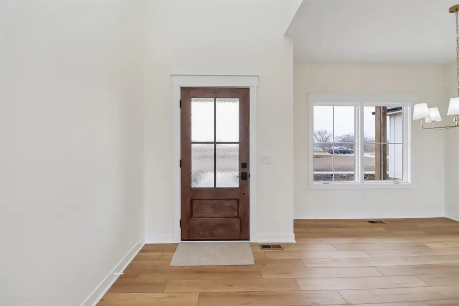 1461 S 52nd Avenue E, Newton, IA 50208 - #2