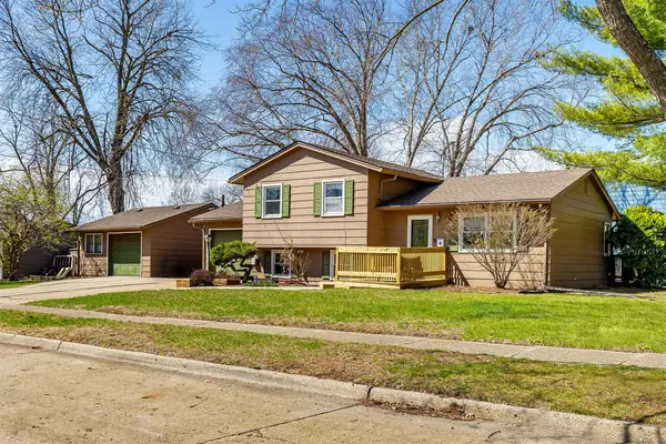 3212 E 40th Court, Des Moines, IA 50317