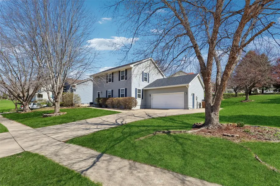 1815 NW 90th Street, Clive, IA 50325 - #2