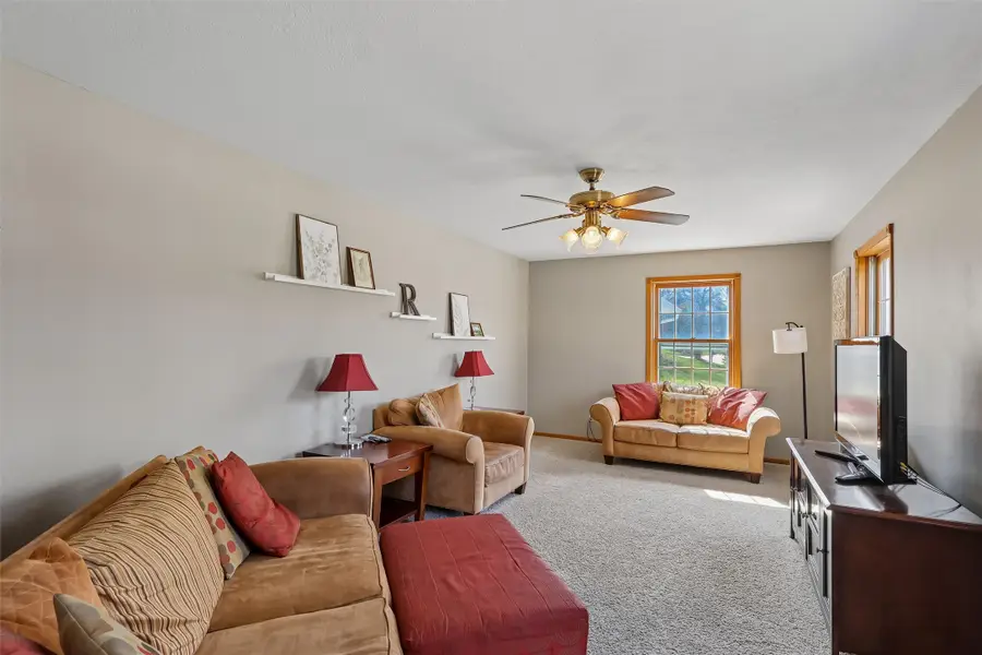 1815 NW 90th Street, Clive, IA 50325 - #3