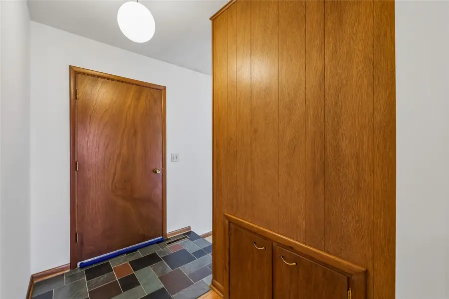 401 7th Street Place Sw, Altoona, IA 50009 - #2