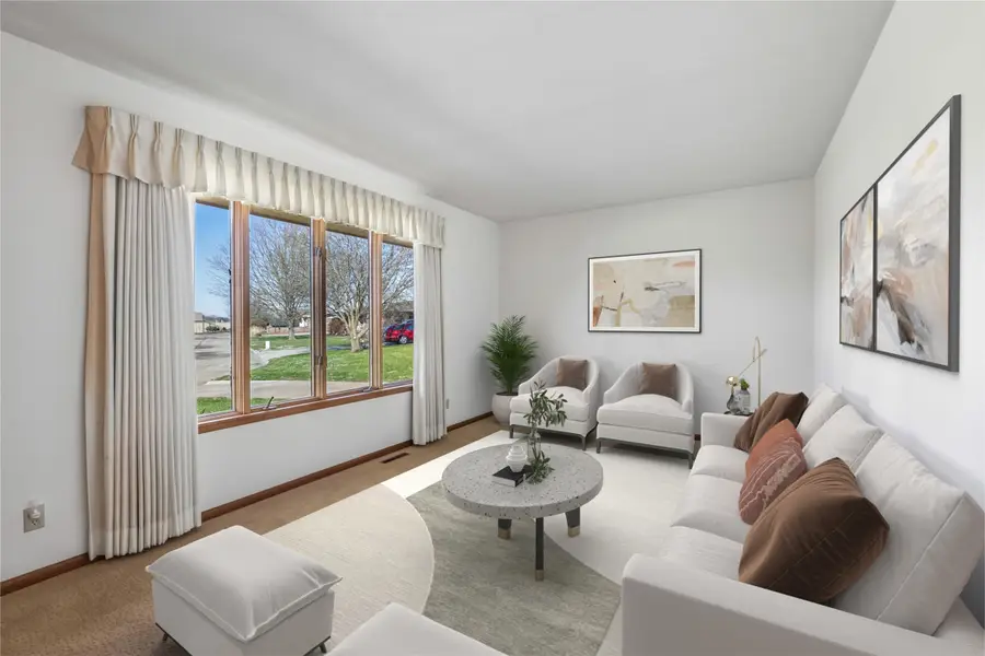 401 7th Street Place Sw, Altoona, IA 50009 - #3